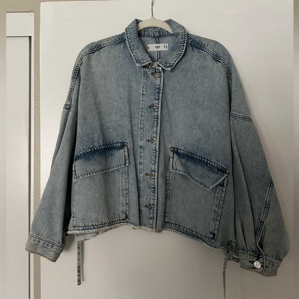 Cropped denim jacket with ties